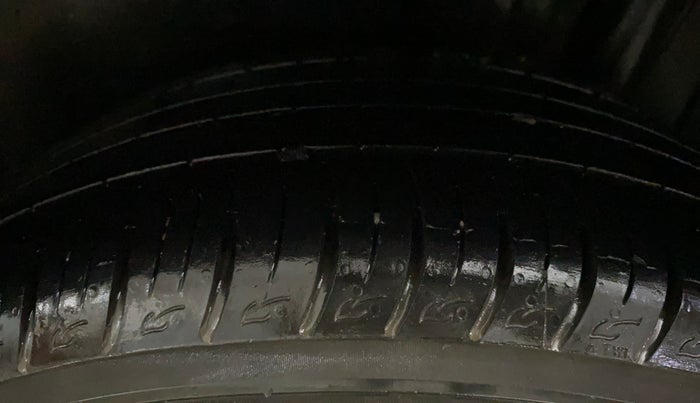 2022 Toyota URBAN CRUISER HIGH GRADE MT, Petrol, Manual, 25,190 km, Left Rear Tyre Tread