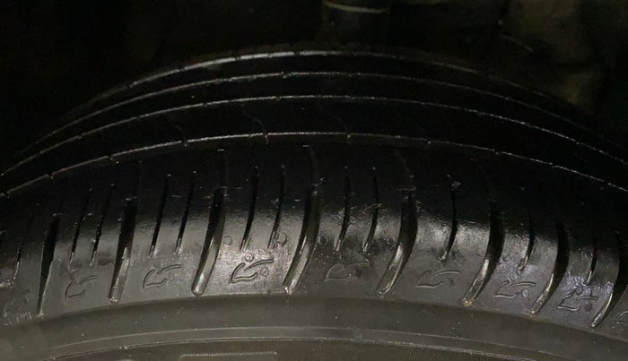 2022 Toyota URBAN CRUISER HIGH GRADE MT, Petrol, Manual, 25,190 km, Right Front Tyre Tread