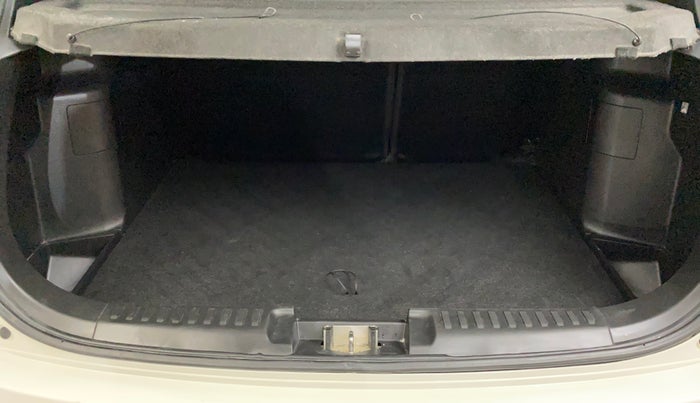 2022 Toyota URBAN CRUISER HIGH GRADE MT, Petrol, Manual, 25,190 km, Boot Inside