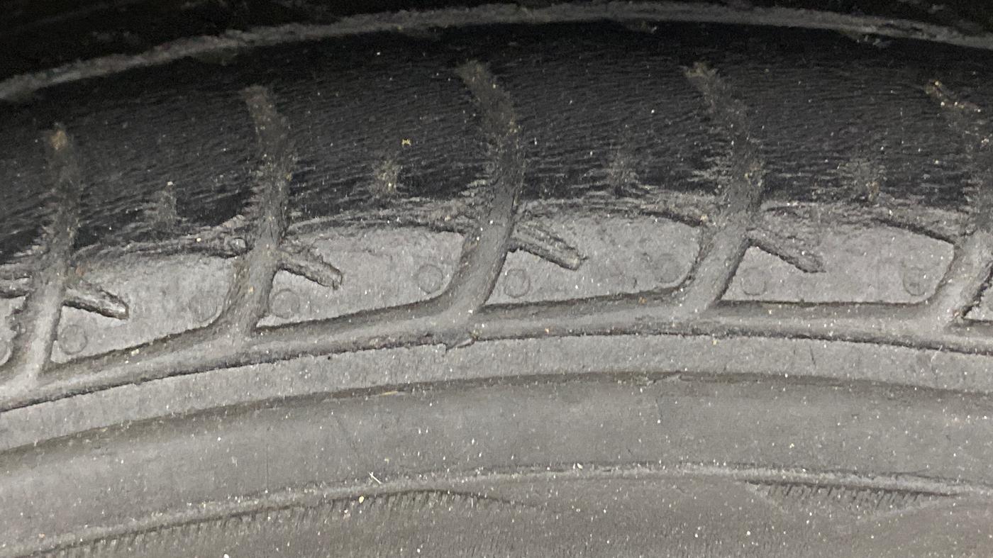 2016 Maruti Celerio ZXI, Petrol, Manual, 99,549 km, Left Rear Tyre Tread
