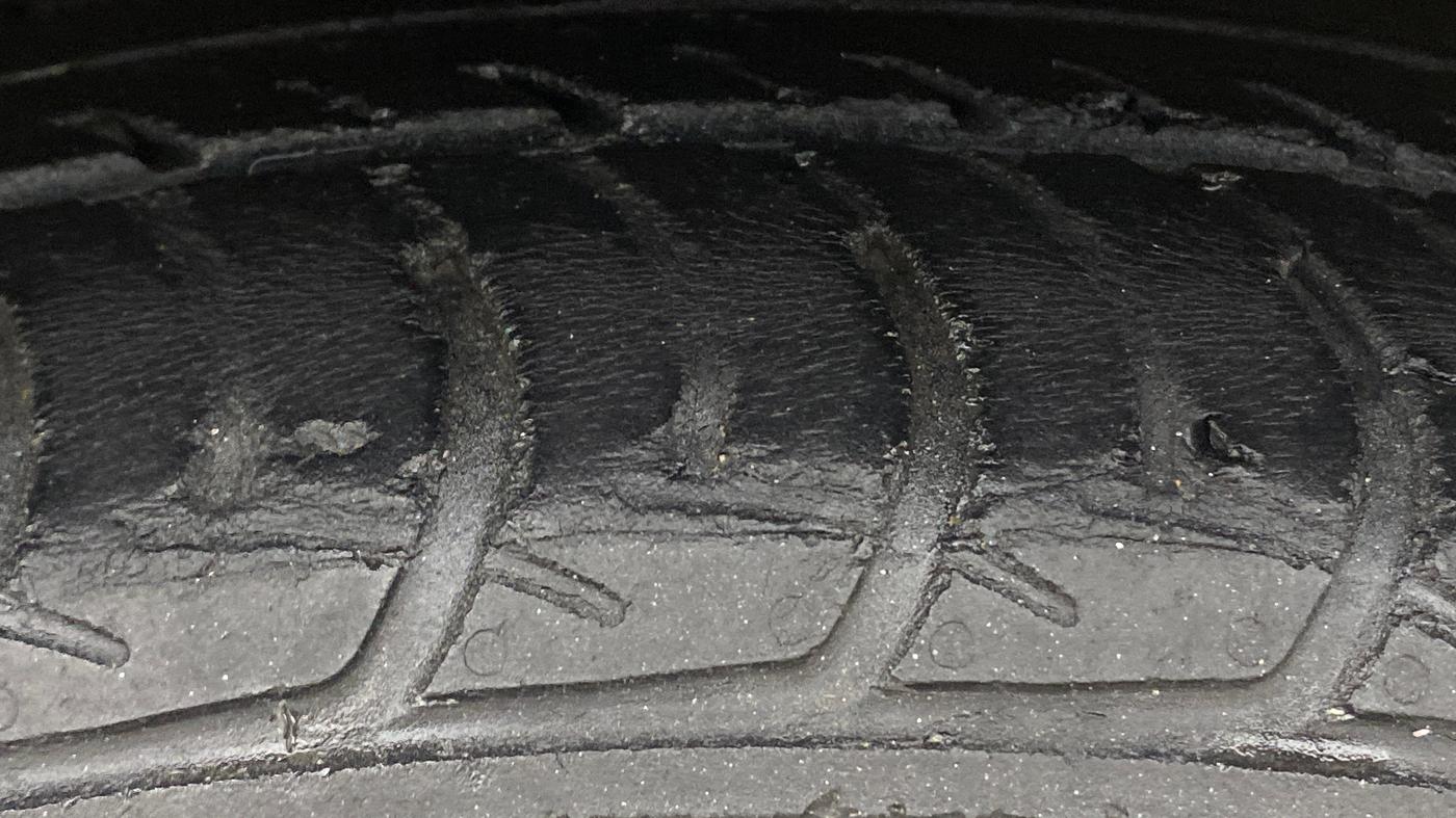 2016 Maruti Celerio ZXI, Petrol, Manual, 99,549 km, Right Rear Tyre Tread