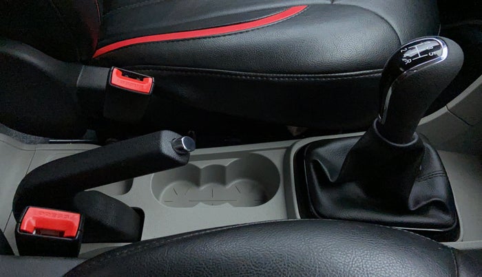 2018 Tata Tiago XZ 1.2 REVOTRON, Petrol, Manual, 6,413 km, Gear Lever
