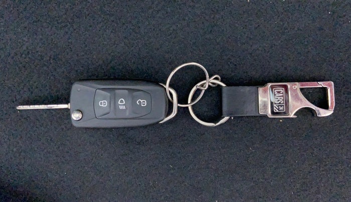2018 Tata Tiago XZ 1.2 REVOTRON, Petrol, Manual, 6,413 km, Key Close-up