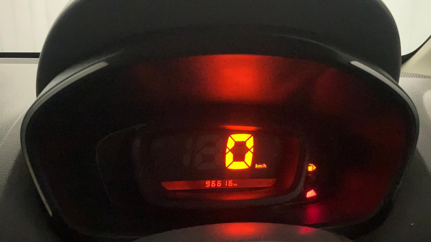 2017 Renault Kwid RXT 1.0, Petrol, Manual, 96,596 km, Odometer Image