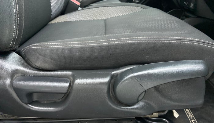 2018 Honda WR-V 1.2 i-VTEC VX MT, Petrol, Manual, 8,037 km, Driver Side Adjustment Panel