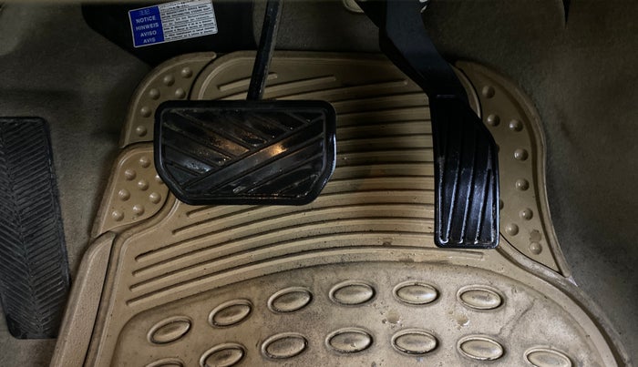 2018 Maruti Ciaz DELTA AT 1.5 SHVS PETROL, Petrol, Automatic, 47,525 km, Pedals