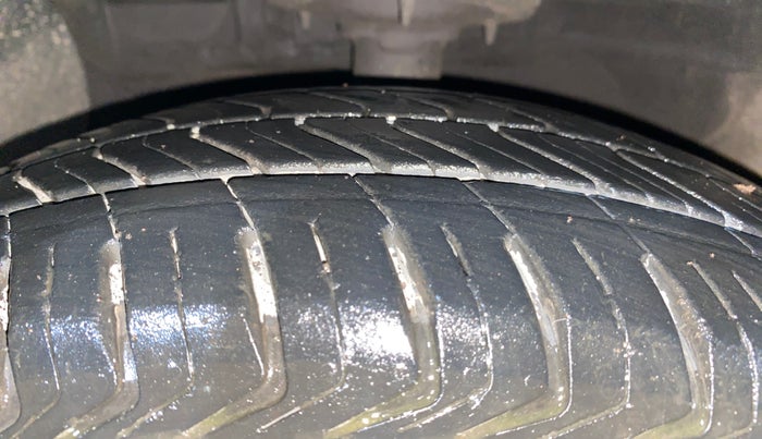 2014 Hyundai Grand i10 MAGNA 1.2 KAPPA VTVT, Petrol, Manual, 46,921 km, Left Front Tyre Tread