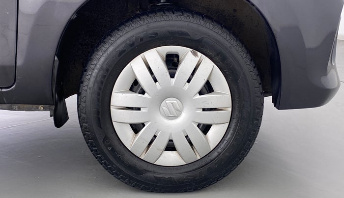 2018 Maruti Alto 800 LXI, Petrol, Manual, Right Front Wheel