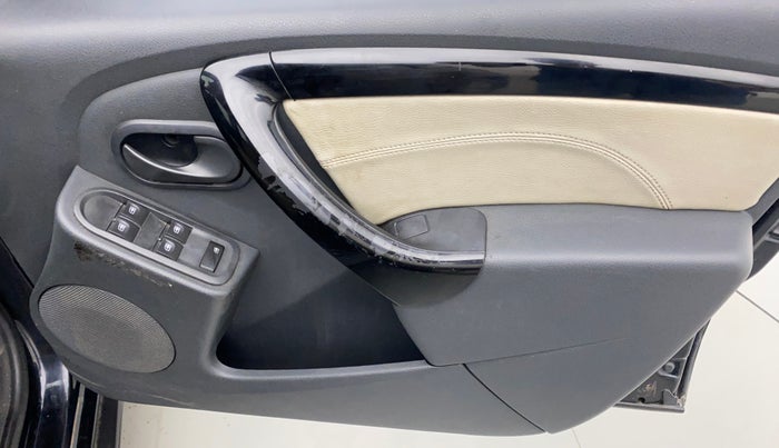 2014 Renault Duster 85 PS RXL PLUS DIESEL, Diesel, Manual, 1,08,098 km, Driver Side Door Panels Control