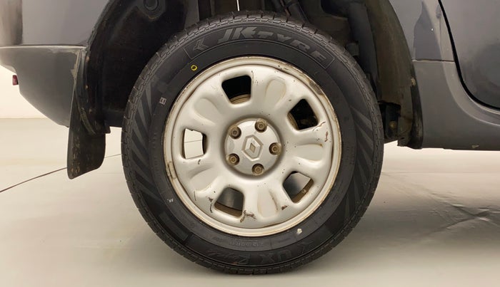 2014 Renault Duster 85 PS RXL PLUS DIESEL, Diesel, Manual, 1,08,098 km, Right Rear Wheel