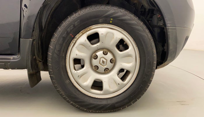 2014 Renault Duster 85 PS RXL PLUS DIESEL, Diesel, Manual, 1,08,098 km, Right Front Wheel