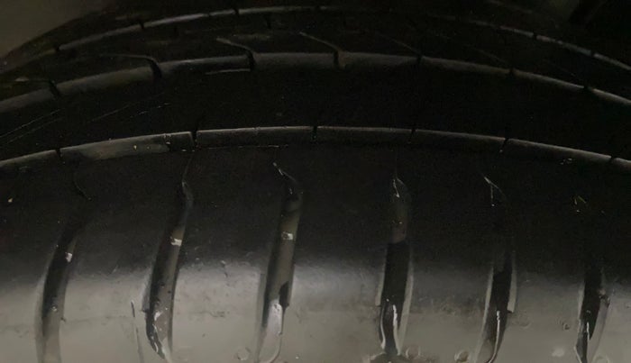 2016 Hyundai Elite i20 ASTA 1.2, Petrol, Manual, 83,185 km, Left Rear Tyre Tread