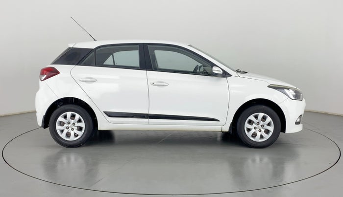 2014 Hyundai Elite i20 SPORTZ 1.2, Petrol, Manual, 76,861 km, Right Side View