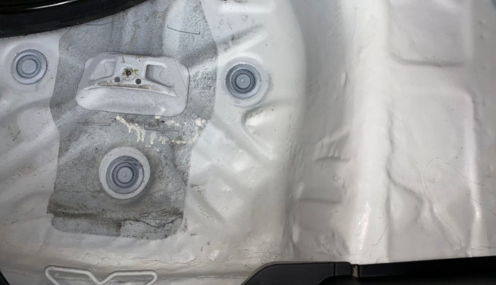 2022 Toyota Glanza V, Petrol, Manual, 12,971 km, Boot floor - Slightly dented