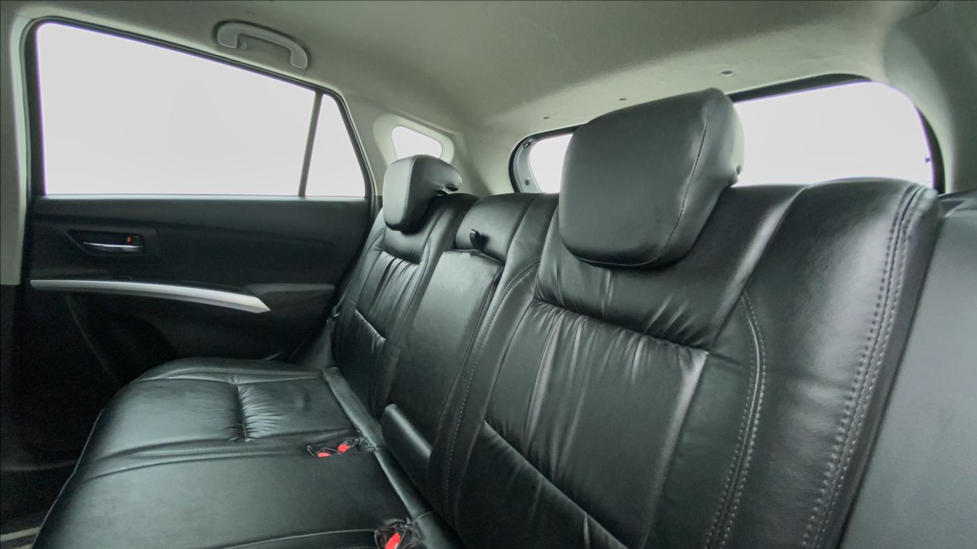 2020 Maruti S Cross ZETA AT 1.5 SHVS, Petrol, Automatic, 25,430 km, Right Side Rear Door Cabin