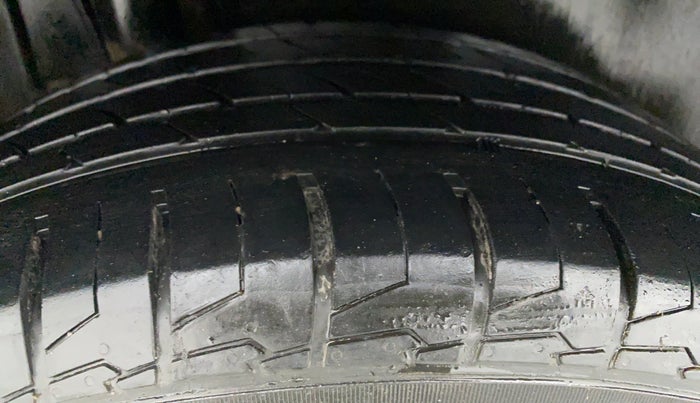 2020 Maruti S Cross ZETA AT 1.5 SHVS, Petrol, Automatic, 25,430 km, Right Rear Tyre Tread