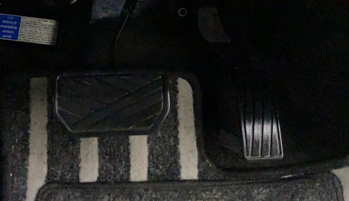 2020 Maruti S Cross ZETA AT 1.5 SHVS, Petrol, Automatic, 25,430 km, Pedals