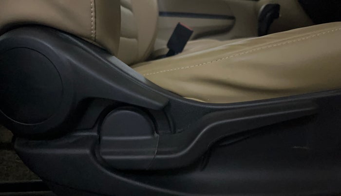 2020 Honda Amaze 1.2L I-VTEC V CVT, Petrol, Automatic, 70,764 km, Driver Side Adjustment Panel