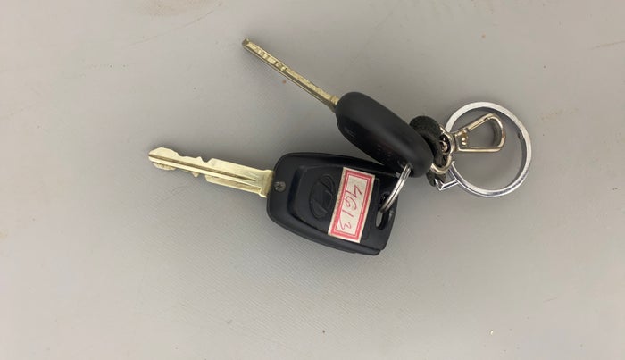 2018 Hyundai Grand i10 SPORTZ 1.2 KAPPA VTVT, Petrol, Manual, 28,281 km, Key Close Up
