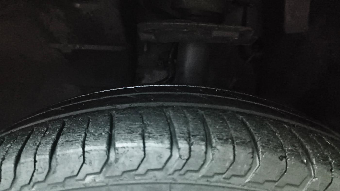 2022 Tata PUNCH ADVENTURE MT, Petrol, Manual, 58,926 km, Left Front Tyre Tread