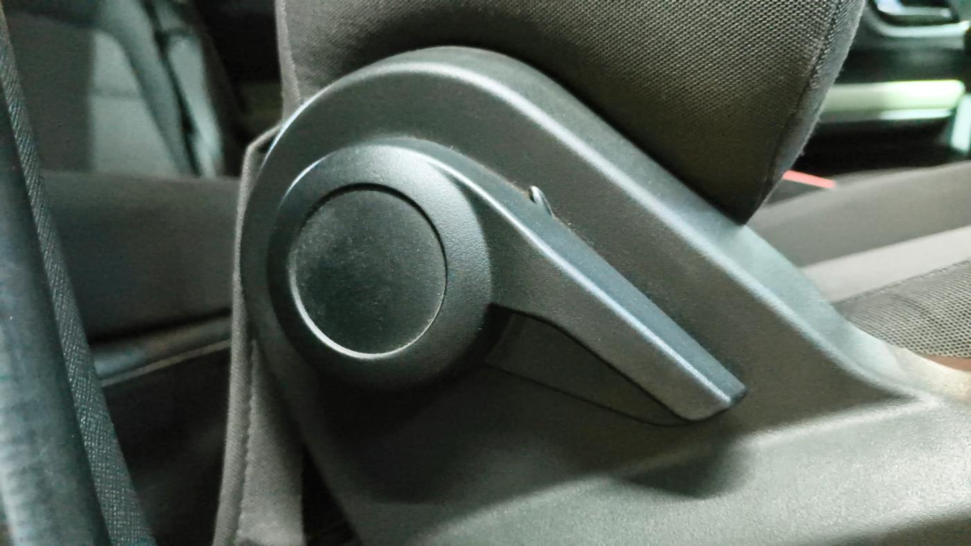 2022 Tata PUNCH ADVENTURE MT, Petrol, Manual, 58,926 km, Driver Side Adjustment Panel