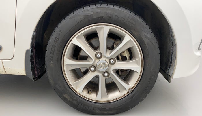 2016 Hyundai Grand i10 ASTA (O) 1.2 KAPPA VTVT, Petrol, Manual, 60,349 km, Right Front Wheel