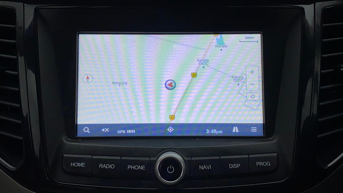 2022 Mahindra XUV300 W8 (O) 1.5 DIESEL, Diesel, Manual, 17,570 km, Navigation System