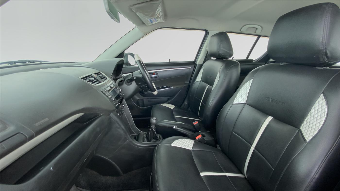 2017 Maruti Swift ZDI, Diesel, Manual, 51,607 km, Right Side Front Door Cabin