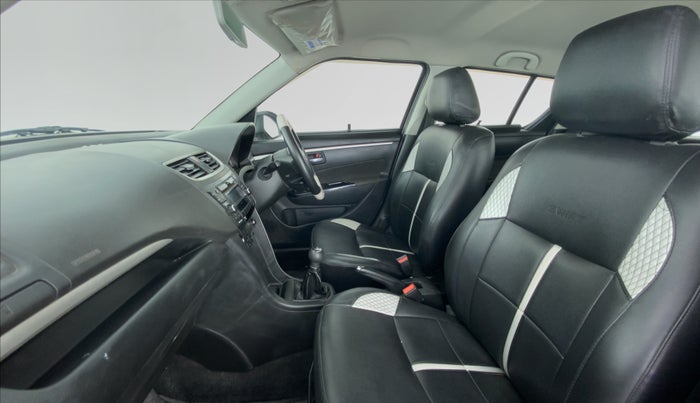 2017 Maruti Swift ZDI, Diesel, Manual, 51,607 km, Right Side Front Door Cabin