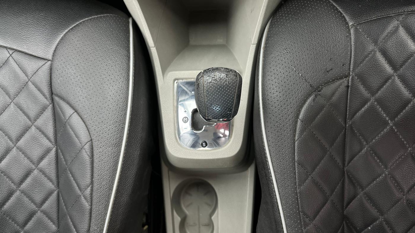 2019 Tata Tiago XZA PETROL, Petrol, Automatic, 38,377 km, Gear Lever