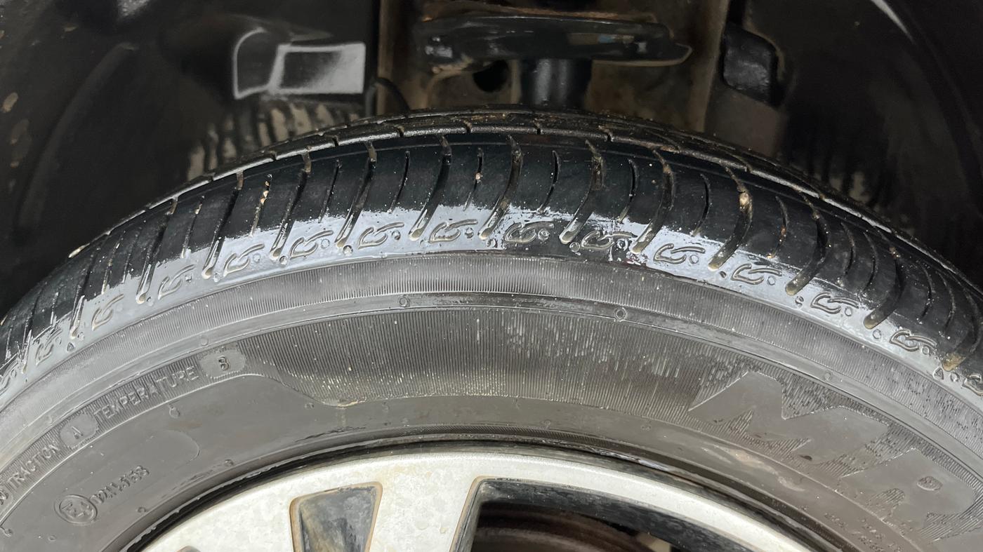 2019 Tata Tiago XZA PETROL, Petrol, Automatic, 38,377 km, Left Front Tyre Tread