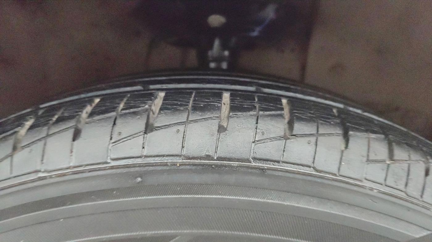 2014 Honda Mobilio 1.5L I-DTEC S, Diesel, Manual, 98,325 km, Right Front Tyre Tread