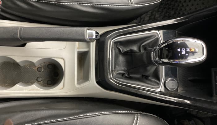 2021 Skoda KUSHAQ STYLE 1.5L TSI DSG, Petrol, Automatic, 1,13,066 km, Gear Lever
