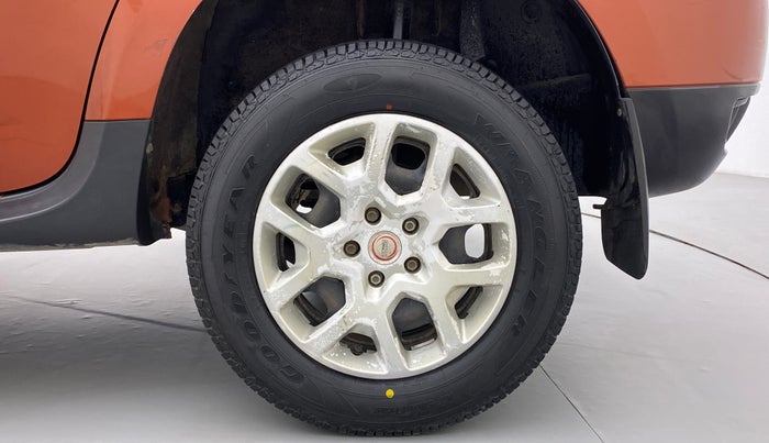 2016 Renault Duster RXL PETROL 104, Petrol, Manual, 55,728 km, Left Rear Wheel