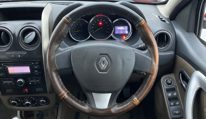 2016 Renault Duster RXL PETROL 104, Petrol, Manual, 55,728 km, Steering Wheel Close Up