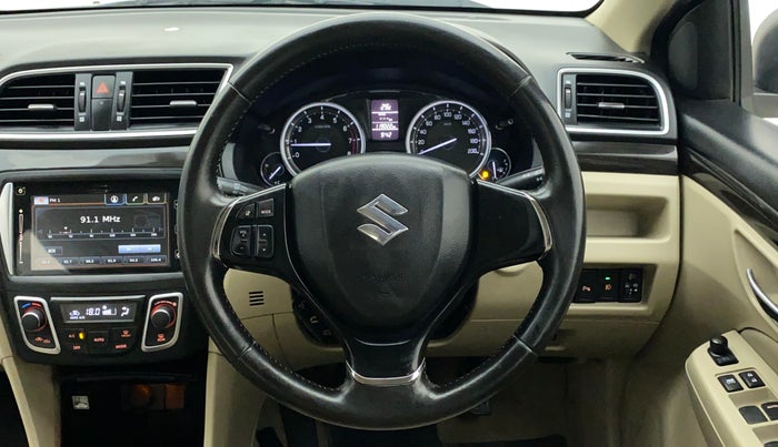 2015 Maruti Ciaz ZXI+, Petrol, Manual, 1,19,022 km, Steering Wheel Close Up