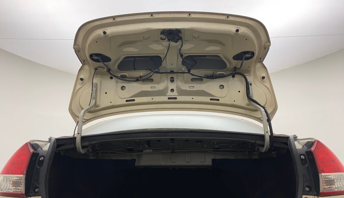 2015 Maruti Ciaz ZXI+, Petrol, Manual, 1,19,022 km, Boot Door Open