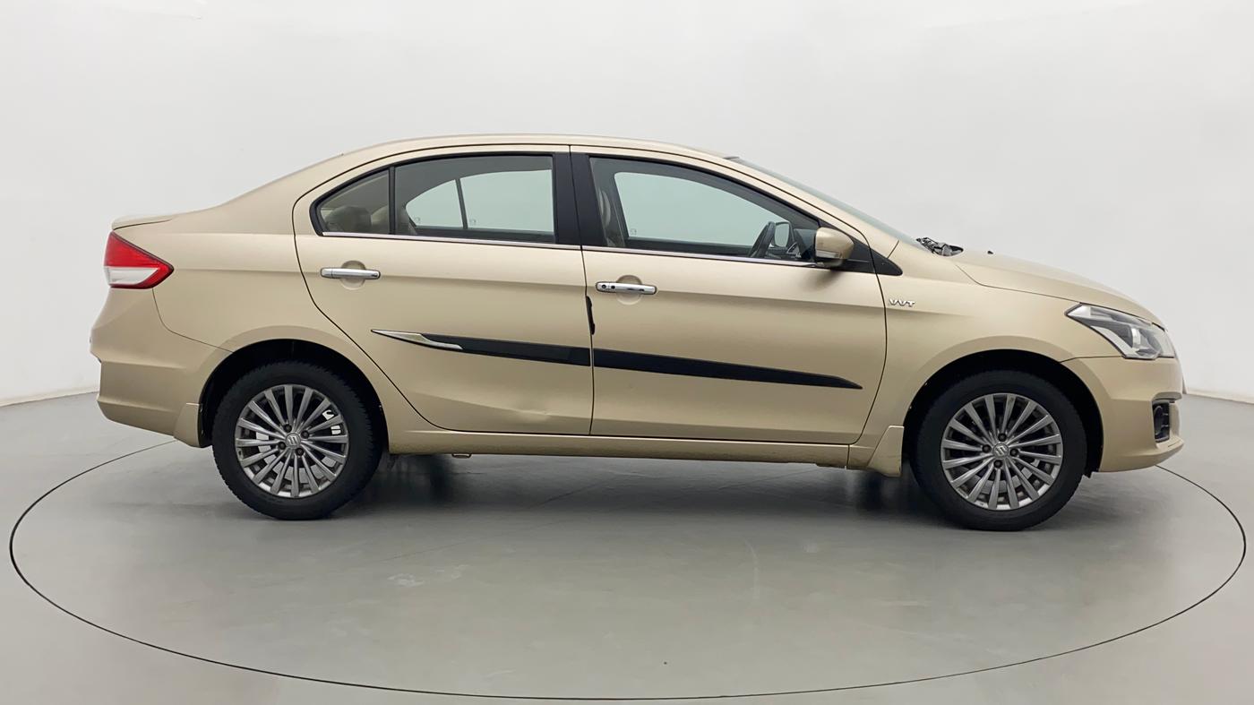 2015 Maruti Ciaz ZXI+, Petrol, Manual, 1,19,022 km, Right Side View