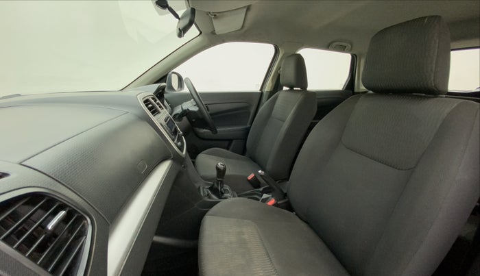 2016 Maruti Vitara Brezza VDI, Diesel, Manual, 54,840 km, Right Side Front Door Cabin