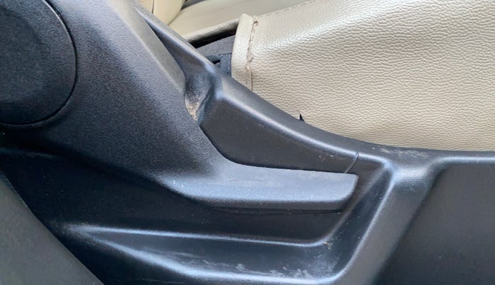 2024 Maruti New Wagon-R VXI 1.0, Petrol, Manual, 16,091 km, Driver Side Adjustment Panel