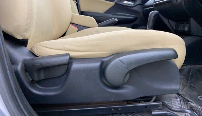 2020 Honda Jazz 1.2L I-VTEC VX CVT, Petrol, Automatic, 15,167 km, Driver Side Adjustment Panel