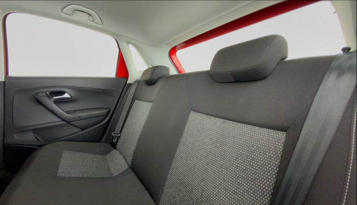 2018 Volkswagen Polo COMFORTLINE 1.0 PETROL, Petrol, Manual, 27,132 km, Right Side Rear Door Cabin