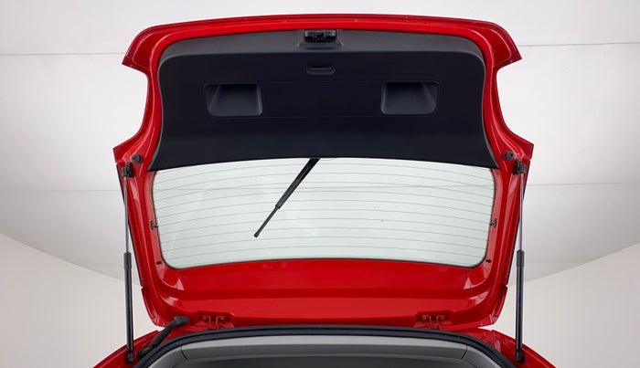 2018 Volkswagen Polo COMFORTLINE 1.0 PETROL, Petrol, Manual, 27,132 km, Boot Door Open