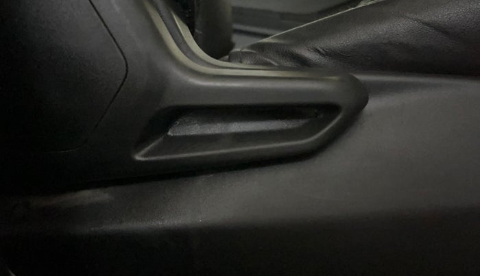 2021 Tata Tiago XE PETROL, CNG, Manual, 64,510 km, Driver Side Adjustment Panel