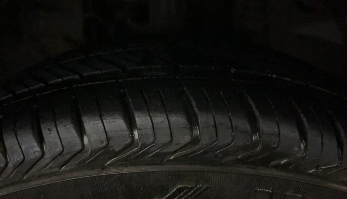 2021 Tata Tiago XE PETROL, CNG, Manual, 64,510 km, Left Front Tyre Tread