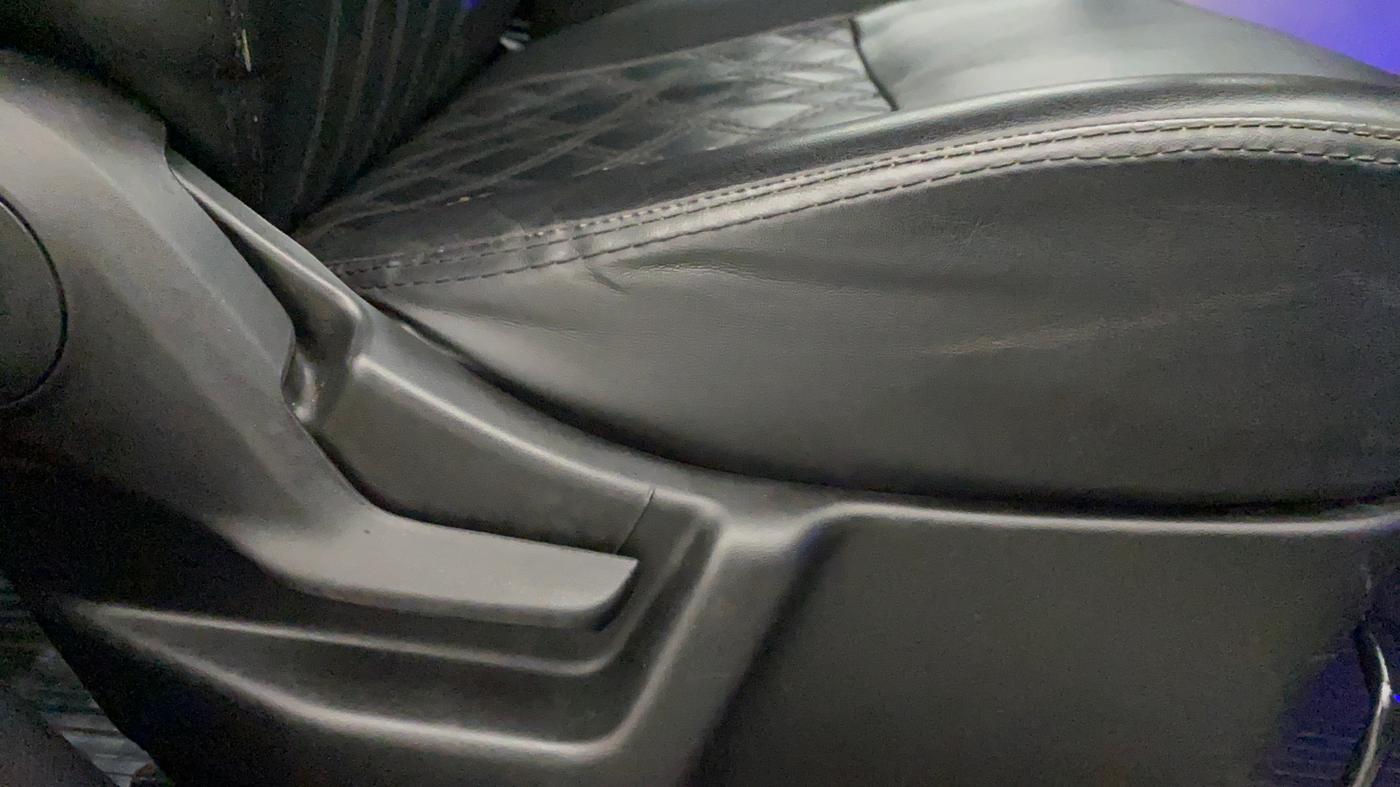 2021 Maruti New Wagon-R LXI CNG 1.0, CNG, Manual, 88,861 km, Driver Side Adjustment Panel