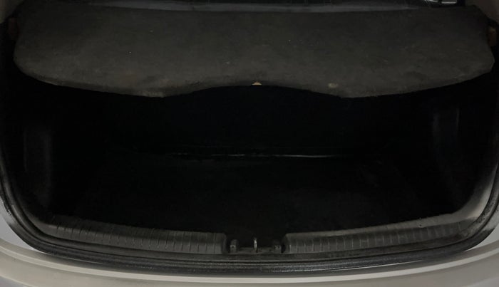 2017 Hyundai Grand i10 ERA 1.2 KAPPA VTVT, Petrol, Manual, 62,175 km, Boot Inside