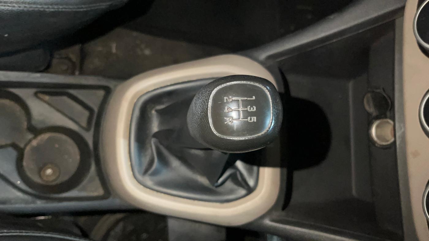 2017 Hyundai Grand i10 ERA 1.2 KAPPA VTVT, Petrol, Manual, 62,108 km, Gear Lever