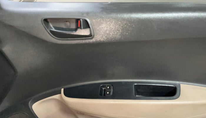 2017 Hyundai Grand i10 ERA 1.2 KAPPA VTVT, Petrol, Manual, 62,175 km, Driver Side Door Panels Control