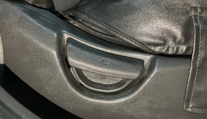 2017 Hyundai Grand i10 ERA 1.2 KAPPA VTVT, Petrol, Manual, 62,175 km, Driver Side Adjustment Panel